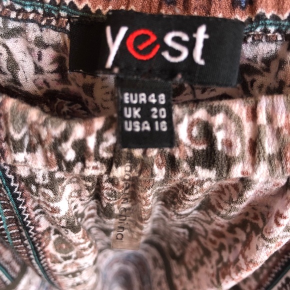 Blouse - Picture 2 of 2